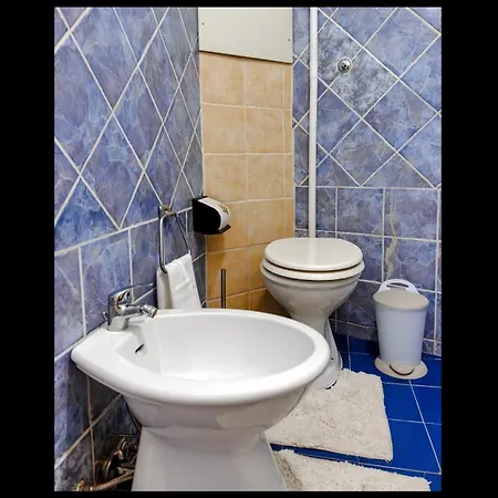 By Grandma House * איגלסיאס